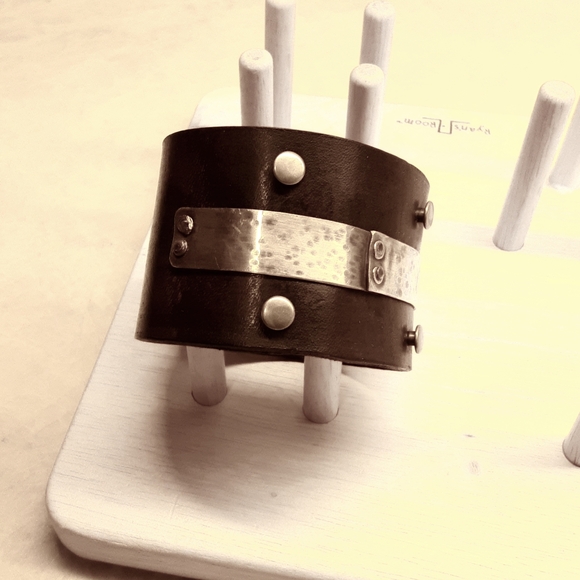 Men's Handcrafted Sterling Silver and Leather Cuff Bracelet - Picture 4 of 6